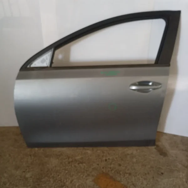 Porta anteriore sinistra Kia Ceed (2018 – oggi) 1.6 85 KW diesel 76003J7000 D4FE