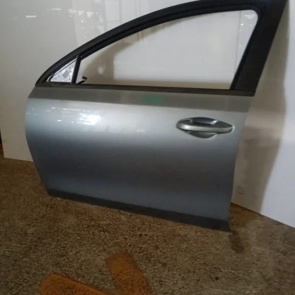 Porta anteriore sinistra Kia Ceed (2018 – oggi) 1.6 85 KW diesel 76003J7000 D4FE