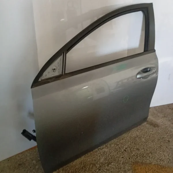 Porta anteriore sinistra Kia Ceed (2018 – oggi) 1.6 85 KW diesel 76003J7000 D4FE