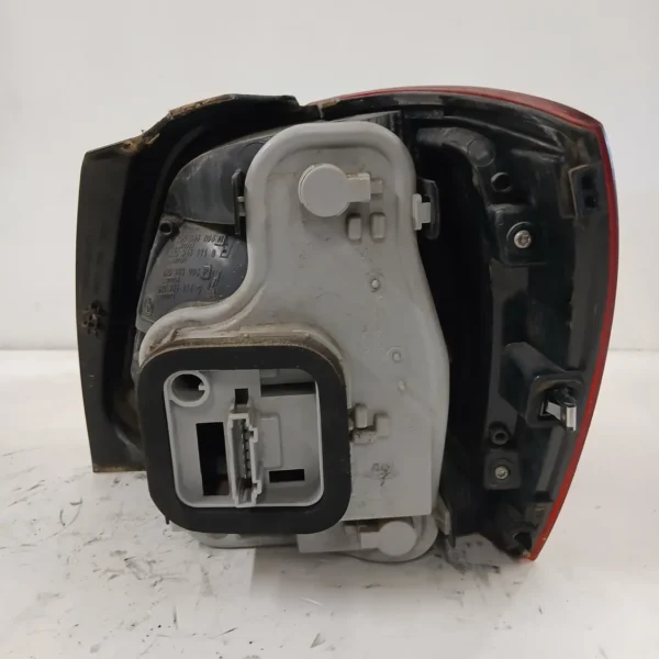 Faro posteriore sinistra Volkswagen Polo (2009 – 2014) 1.2 55 KW diesel 6R0945095AH CFW