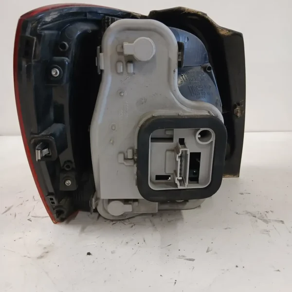 Faro posteriore destra Volkswagen Polo (2009 – 2014) 1.2 55 KW diesel 6R0945096AH CFW