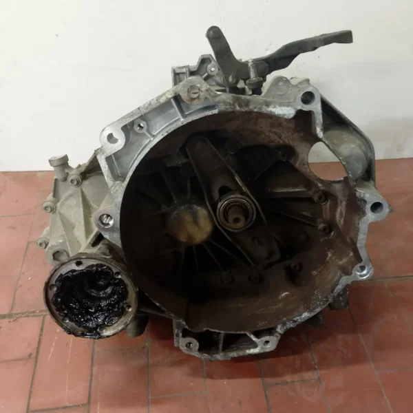 Cambio-6 marce Volkswagen Golf (2003 – 2009) 1.6 85 KW benzina BAG