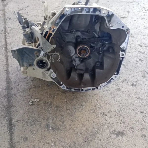 Cambio completo Dacia Sandero (2008 – 2013) 1.5 63 KW diesel K9K 87