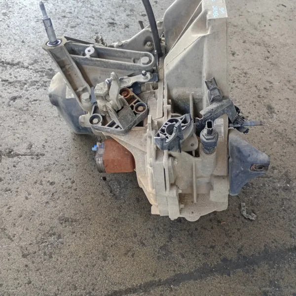 Cambio completo Dacia Sandero (2008 – 2013) 1.5 63 KW diesel K9K 87