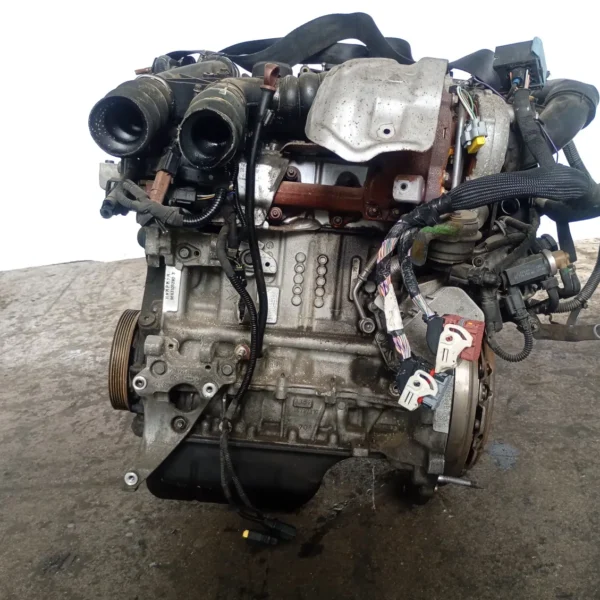 Motore completo Peugeot 5008 (2009 – 2017) 1.6 82 KW diesel 9HR