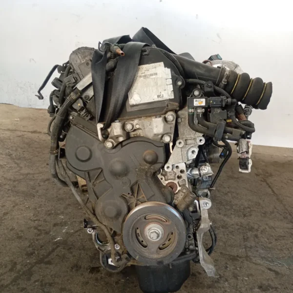 Motore completo Peugeot 5008 (2009 – 2017) 1.6 82 KW diesel 9HR