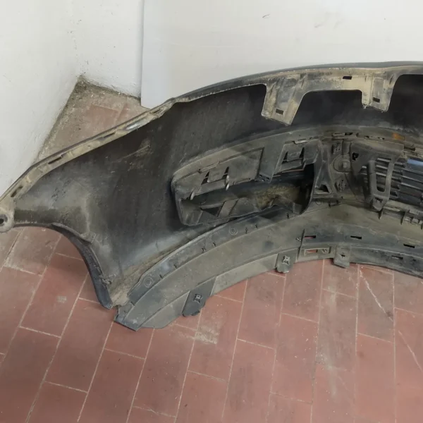 Paraurti anteriore Volkswagen Polo (2009 – 2014) 1.2 55 KW diesel 6R0807221RGRU CFW