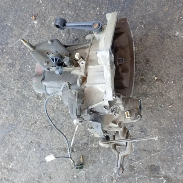 Cambio-5 marce Citroen Saxo (1996 – 1999) 2201XN KFX