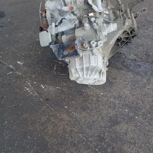 Cambio completo Toyota Celica (1999 – 2006) 105 KW 303002B880 1ZZFE