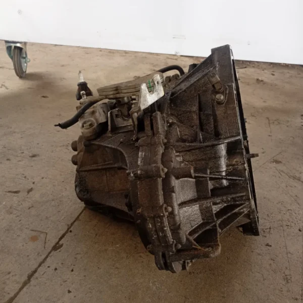 Cambio completo Nissan Qashqai (2007 – 2010) 1.5 78 KW diesel 32010JD50A K9K