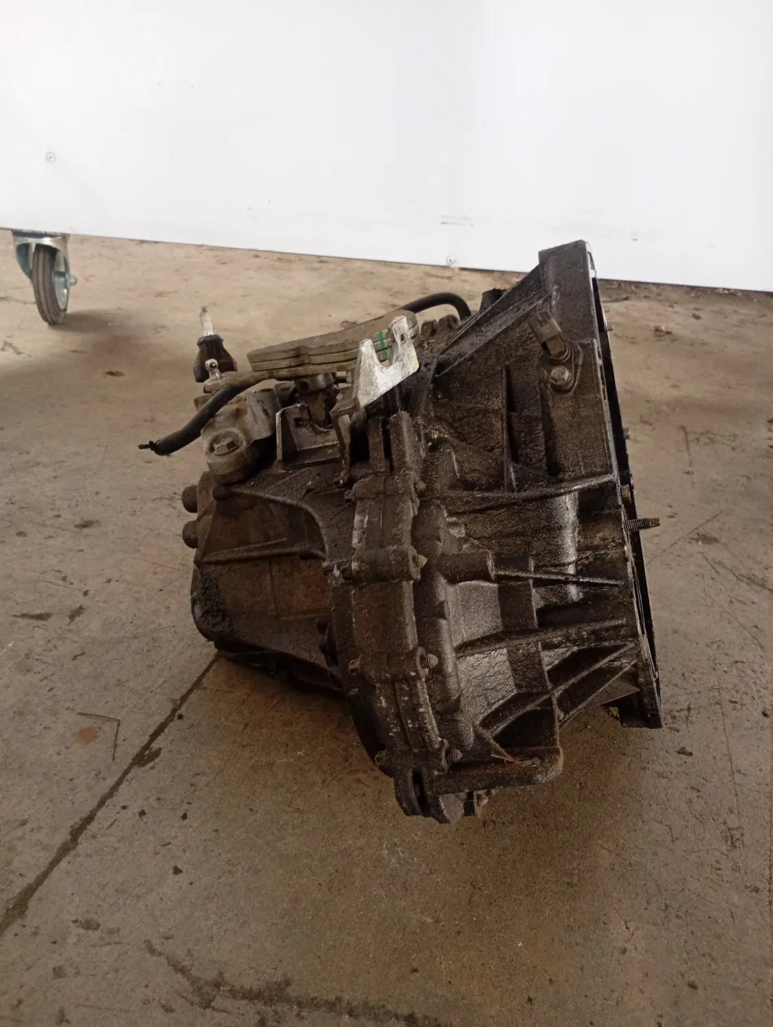 Cambio completo Nissan Qashqai (2007 – 2010) 1.5 78 KW diesel 32010JD50A K9K