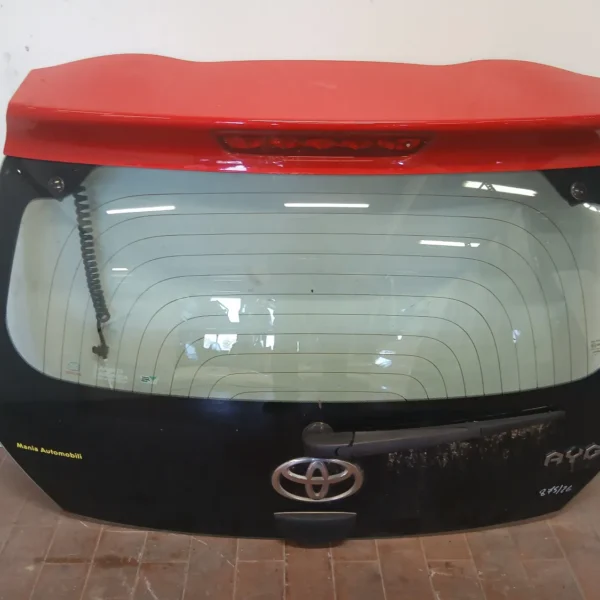 Portellone post. Toyota Aygo 2a Serie 2015 1.0 51 KW benzina 1KR-FE