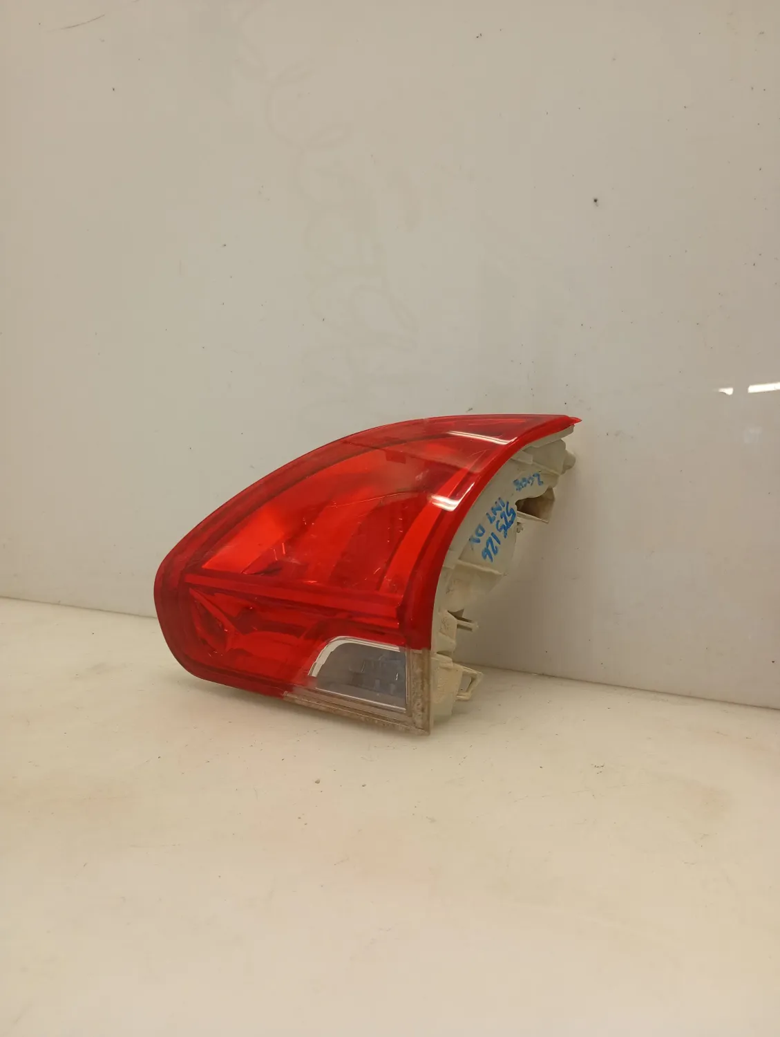 Faro posteriore int. destra Peugeot 2008 (2013 – 2016) 1.6 73 KW diesel 9678074580 BH02