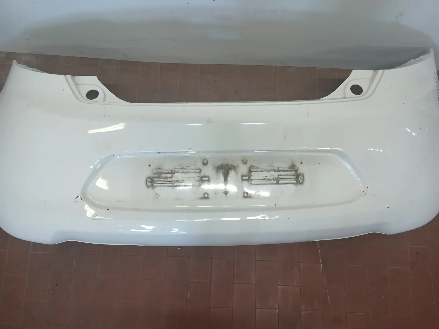 Paraurti posteriore Ford Ka (2008 – 2017) 1.2 51 KW benzina 1580750 169A4000
