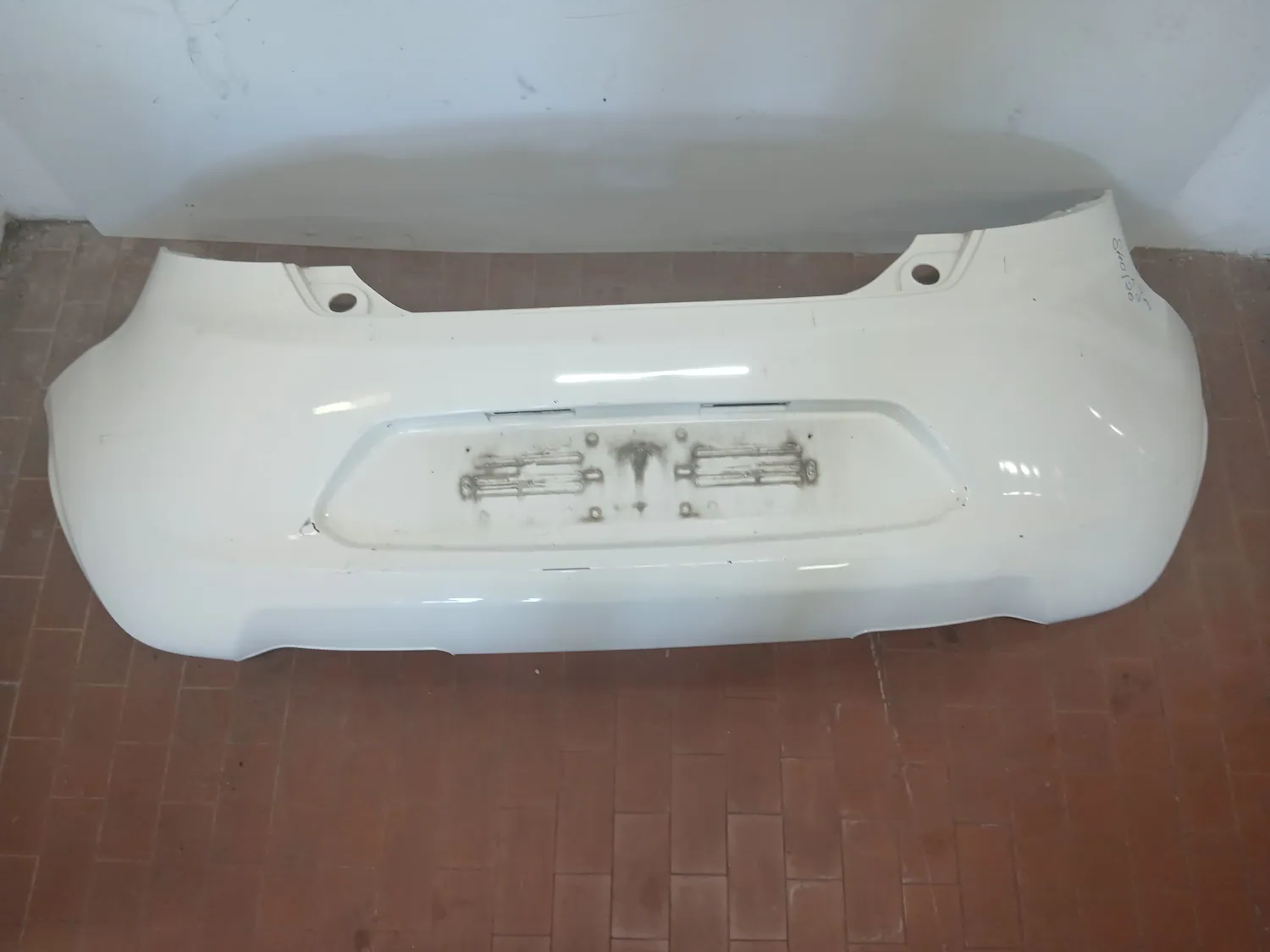 Paraurti posteriore Ford Ka (2008 – 2017) 1.2 51 KW benzina 1580750 169A4000