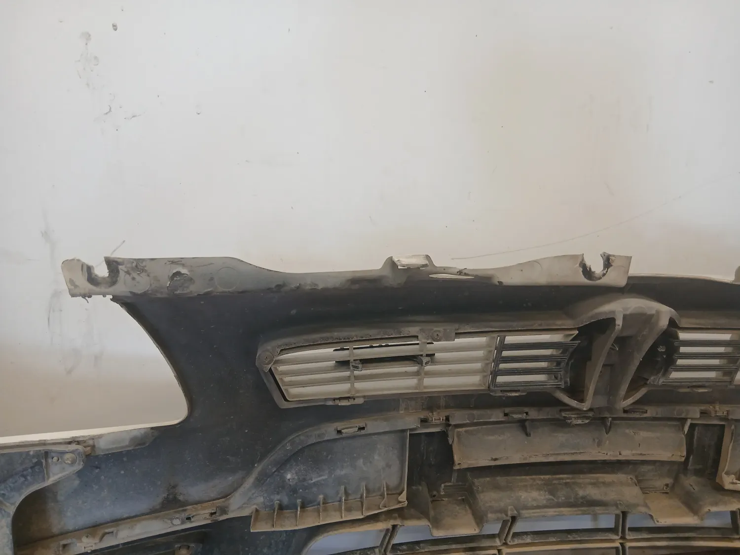 Paraurti anteriore Fiat Sedici 4×4 (2006 – 2011) 2.0 99 KW diesel D20AA