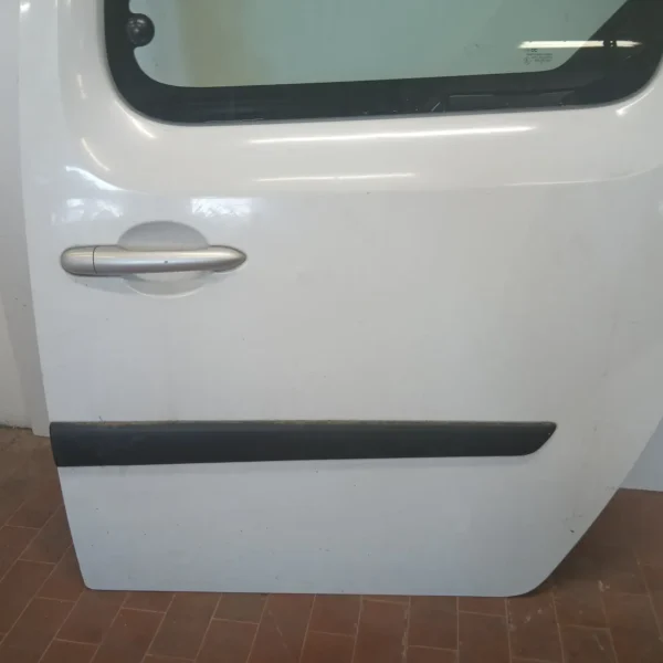 Battente post. sinistro Renault Kangoo Combi (2013 – oggi) 1.5 55 KW diesel 7751478138 K9K E6