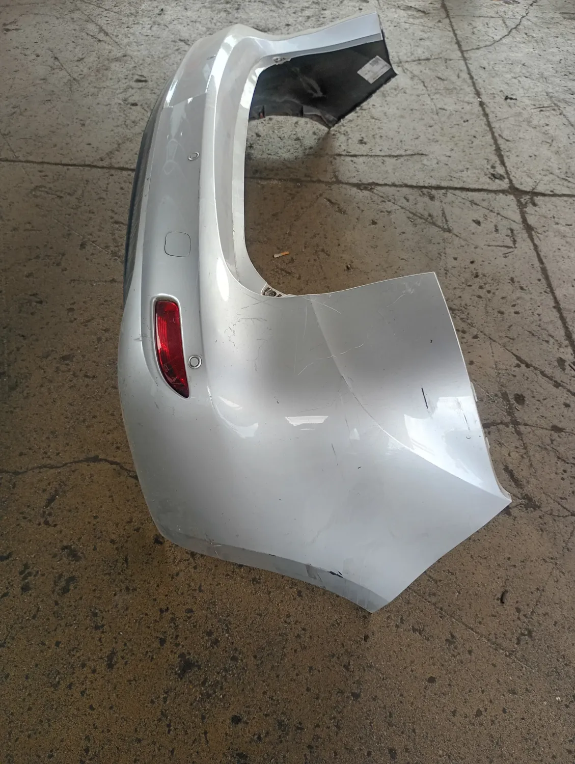 Paraurti posteriore Opel Zafira (2011 – oggi) 1.6 100 KW diesel 20951267 B16DTH