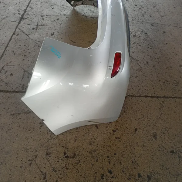 Paraurti posteriore Opel Zafira (2011 – oggi) 1.6 100 KW diesel 20951267 B16DTH