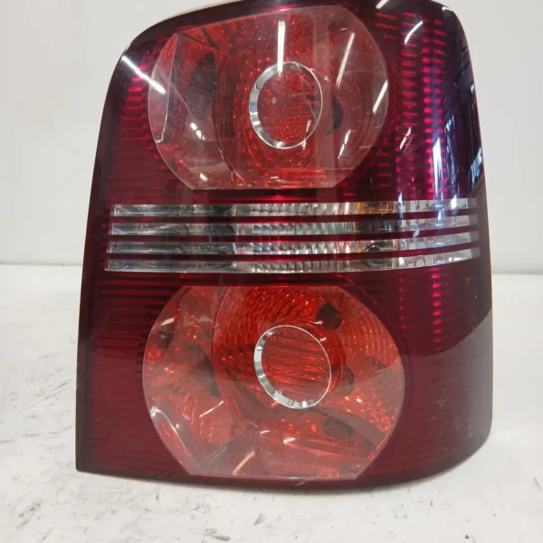 Faro posteriore destra Volkswagen Touran (2003 – 2010) 2.0 80 KW benzina/metano 1T0945096P BSX