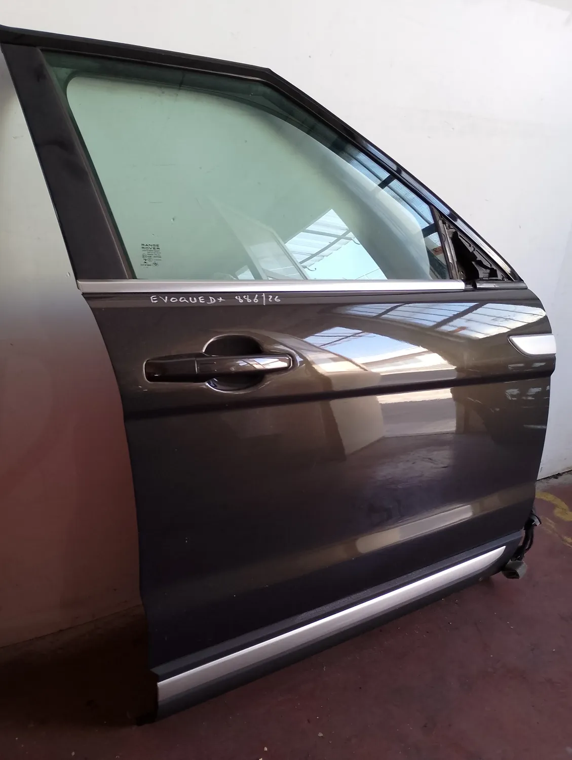 Porta anteriore destra Land Rover Range Rover Evoque (2011 – 2019) 2.2 140 KW diesel LR028552 224DT