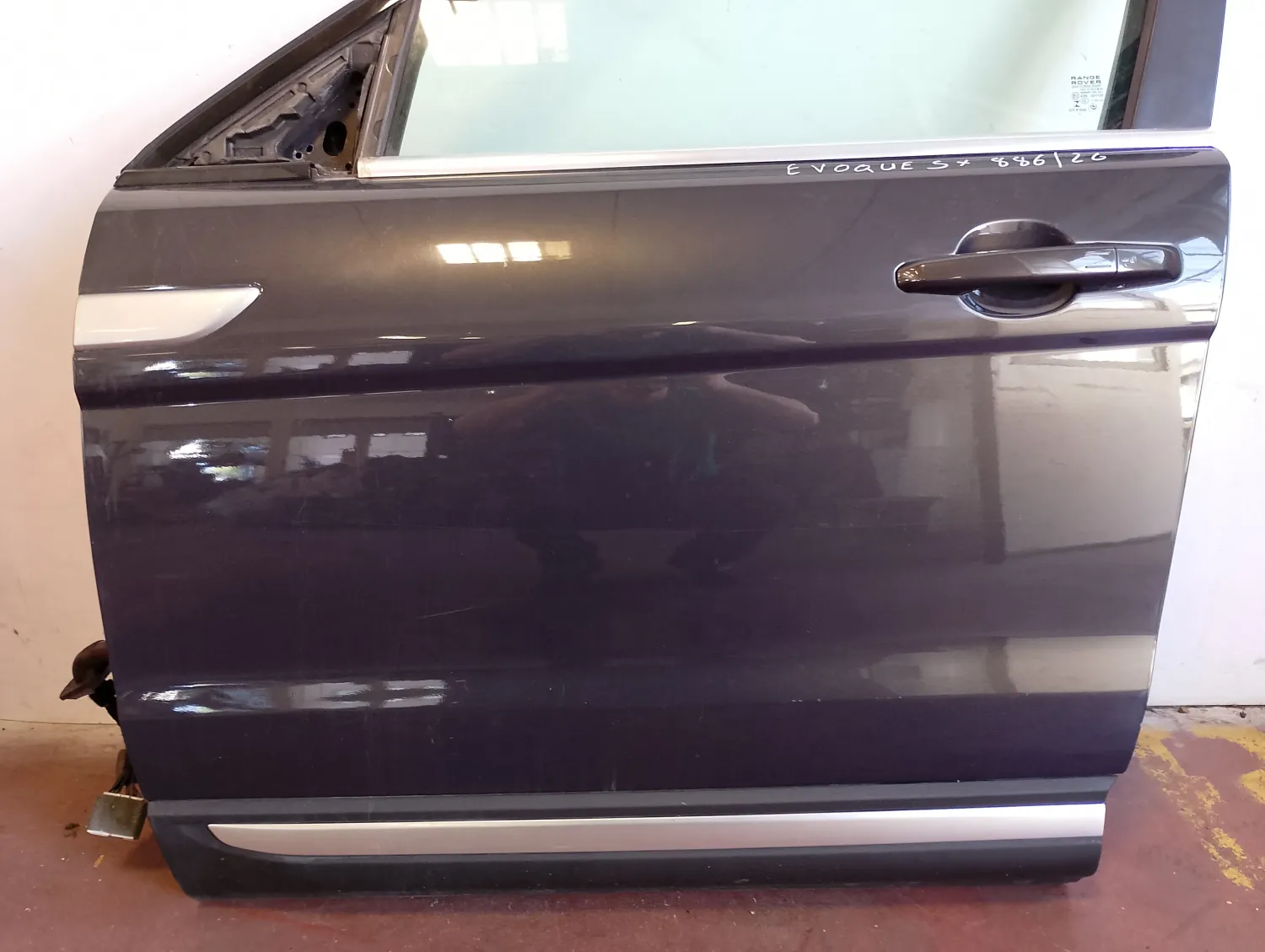 Porta anteriore sinistra Land Rover Range Rover Evoque (2011 – 2019) 2.2 140 KW diesel LR028553 224DT