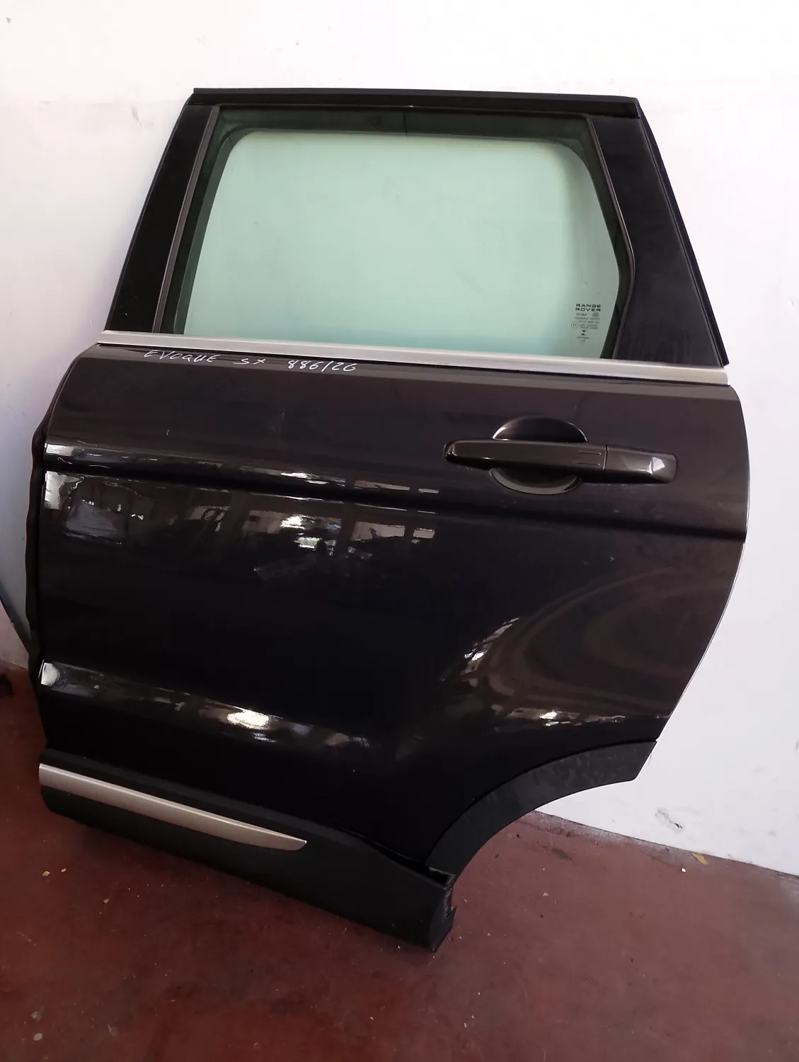 Porta posteriore sinistra Land Rover Range Rover Evoque (2011 – 2019) 2.2 140 KW diesel LR028557 224DT