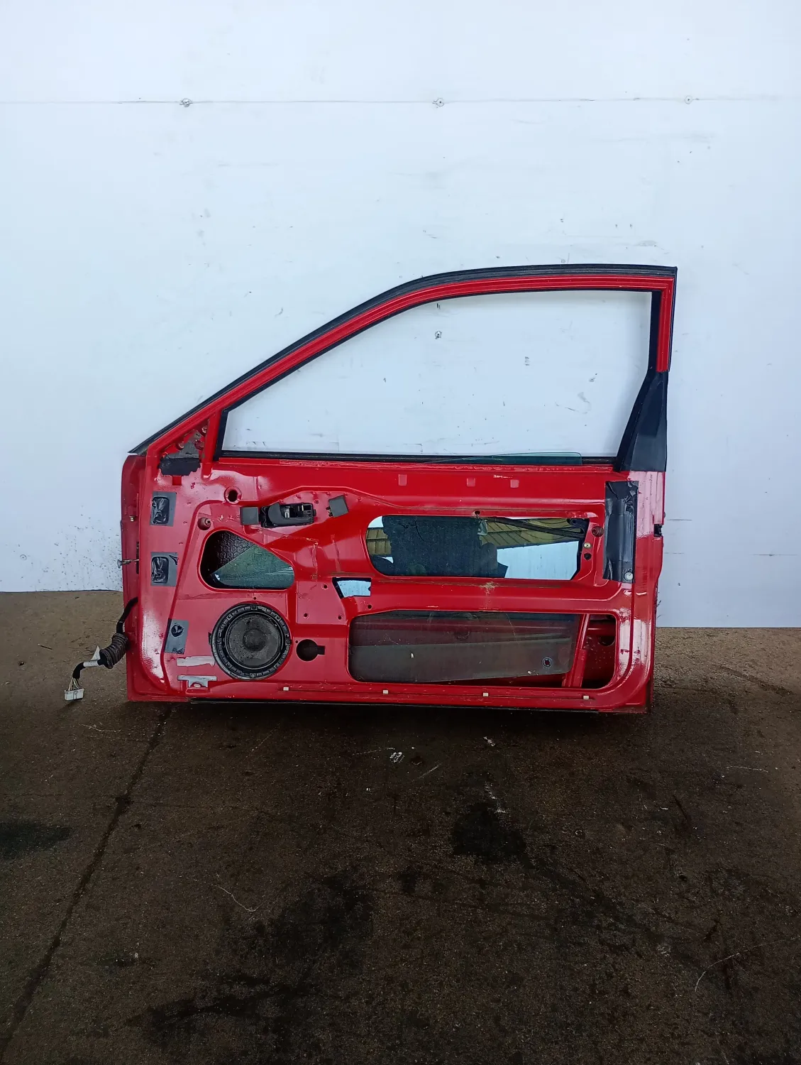 Porta anteriore destra Fiat Coupe’ (1994 – 2000) 1.7 96 KW benzina 46306798 183A1.000