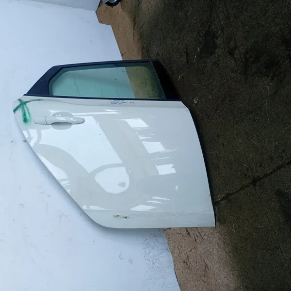 Porta posteriore destra Volvo V40 (2012 – 2016) 1.6 84 KW diesel 32351000 D4162T