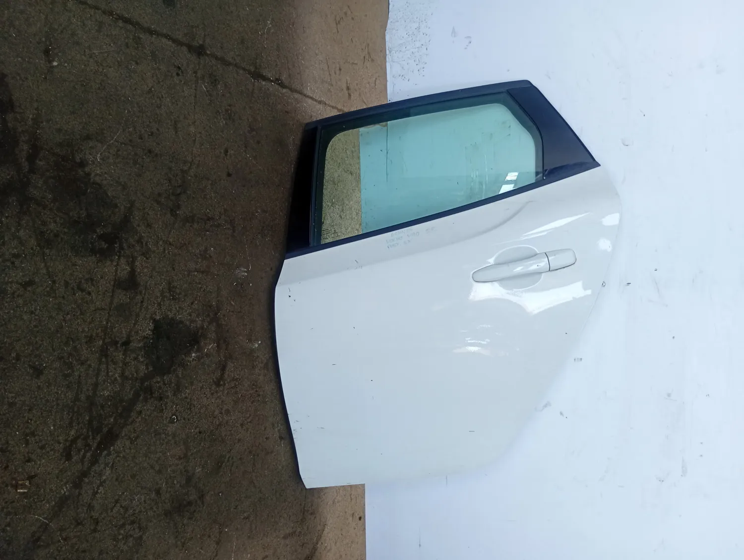 Porta posteriore sinistra Volvo V40 (2012 – 2016) 1.6 84 KW diesel 32321999 D4162T