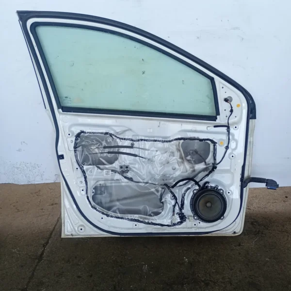 Porta anteriore sinistra Hyundai I20 (2012 – 2015) 1.3 63 KW benzina 760034P500 G4LA