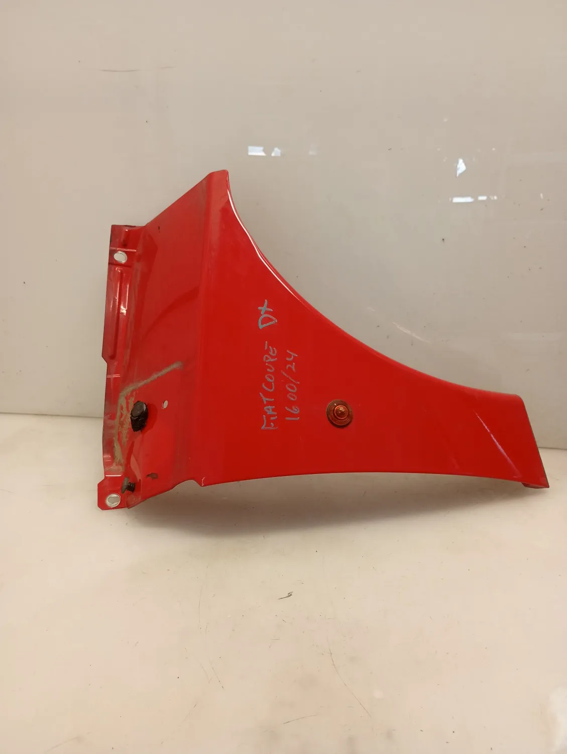Parafango anteriore destra Fiat Coupe’ (1994 – 2000) 1.7 96 KW benzina 46303162 183A1.000