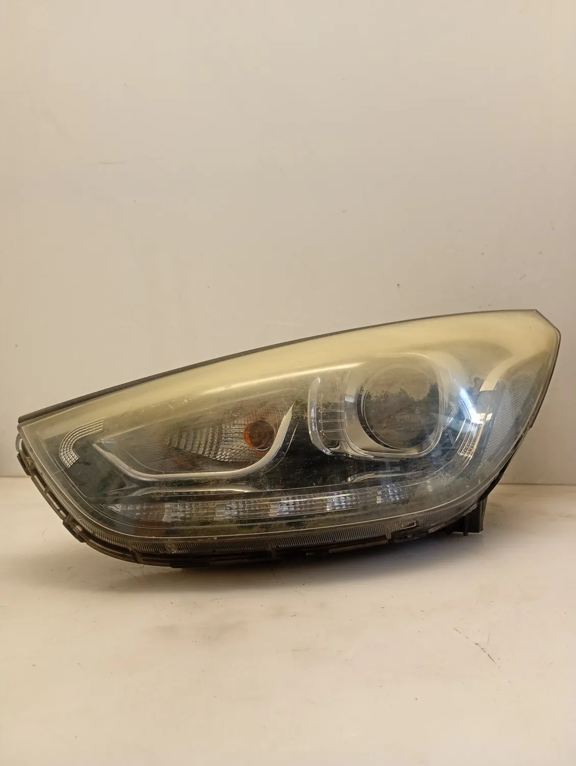 Faro ant. sinistra Hyundai Ix35 (2010 – 2015) 1.7 85 KW diesel 921012Y610 D4FD