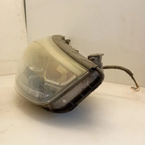 Faro ant. destra Hyundai Ix35 (2010 – 2015) 1.7 85 KW diesel 921022Y610 D4FD