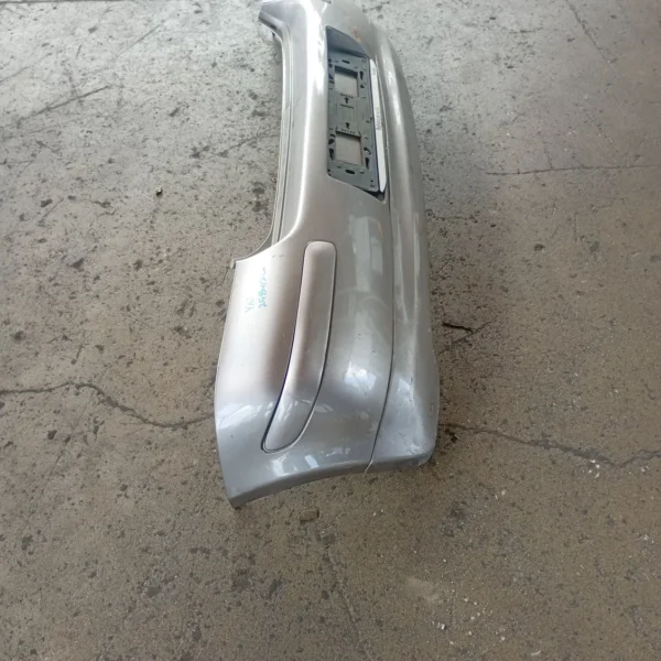 Paraurti posteriore Toyota Yaris (2001 – 2005) 1.3 64 KW benzina 521590D100 2SZ FE