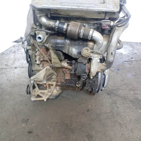 Motore completo Nissan X-trail (2003 – 2007) 2.2 100 KW diesel YD22