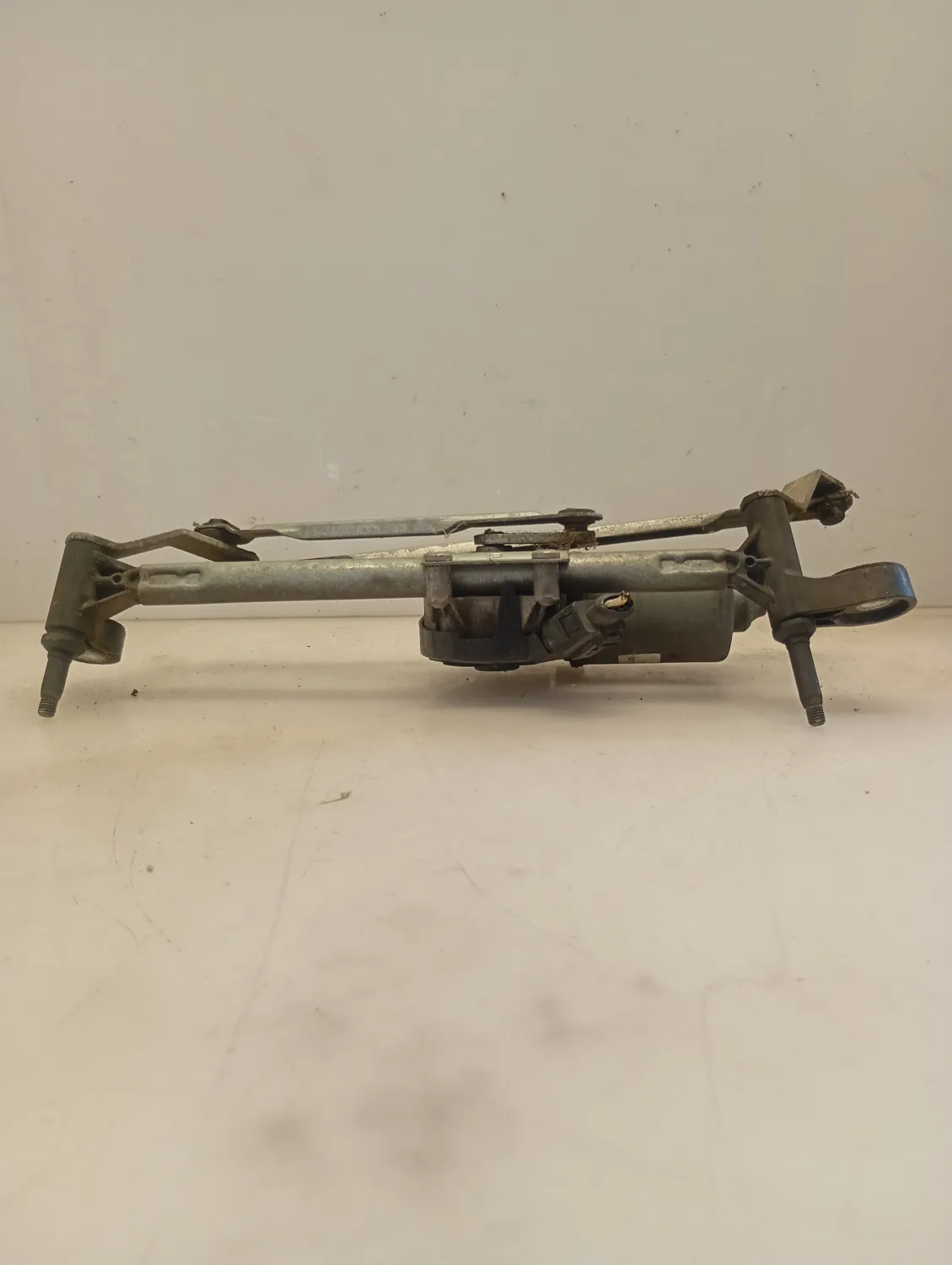 Motorino tergi ant. Opel Corsa (2006 – 2011) 1.3 55 KW diesel A13DTC