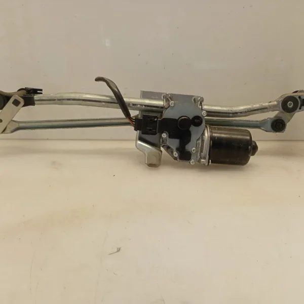 Motorino tergi ant. Bmw Serie 1 (2004 – 2007) 2.0 95 KW benzina N46B20B