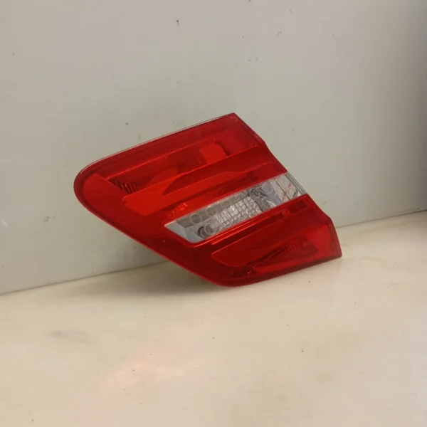 Faro posteriore int. sinistro Mercedes benz Classe B (2011 – 2019) 1.8 100 KW diesel A2469069100 651901