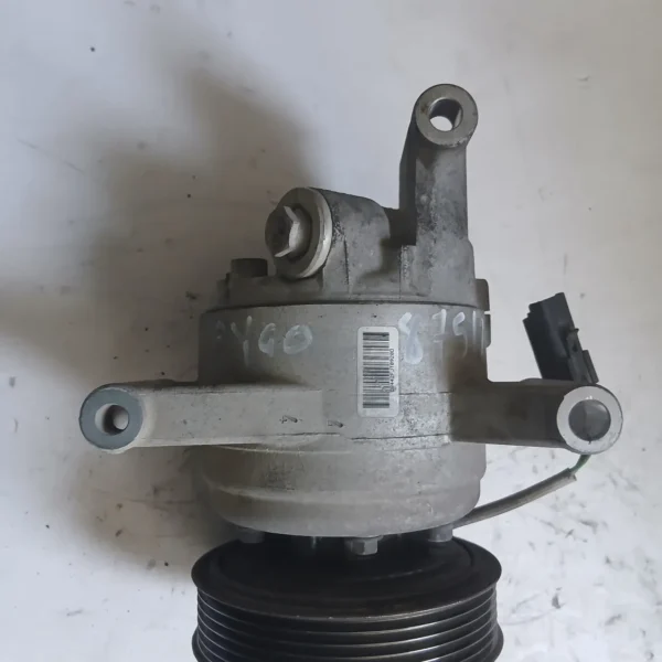 Compressore a/c Toyota Aygo 2a Serie 2015 1.0 51 KW benzina 88310YV010 1KR-FE