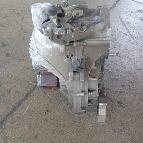 Cambio completo Alfa Romeo Giulietta (2010 – 2013) 1.4 125 KW benzina 55262793 940A2000