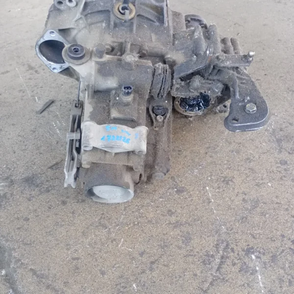 Cambio completo Volkswagen Golf (1991 – 1998) 1.6 74 KW benzina 02K300045EX AFT