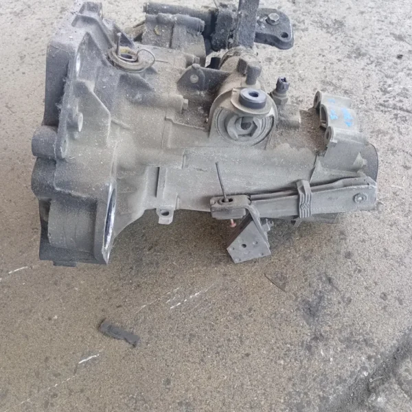 Cambio completo Volkswagen Golf (1991 – 1998) 1.6 74 KW benzina 02K300045EX AFT