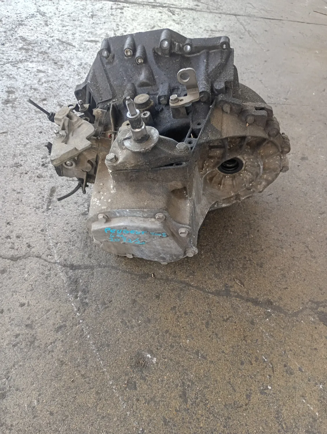 Cambio completo Peugeot 5008 (2009 – 2017) 1.6 82 KW diesel 2231E6 9HR