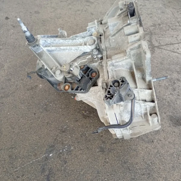 Cambio completo Renault Modus 2a Serie (2008 – 2013) 1.1 55 KW benzina 320106812R D4F D7