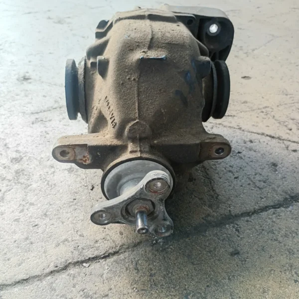 Differenziale posteriore Bmw Serie 1 (2007 – 2012) 2.0 105 KW diesel 33107591017 N47D20A