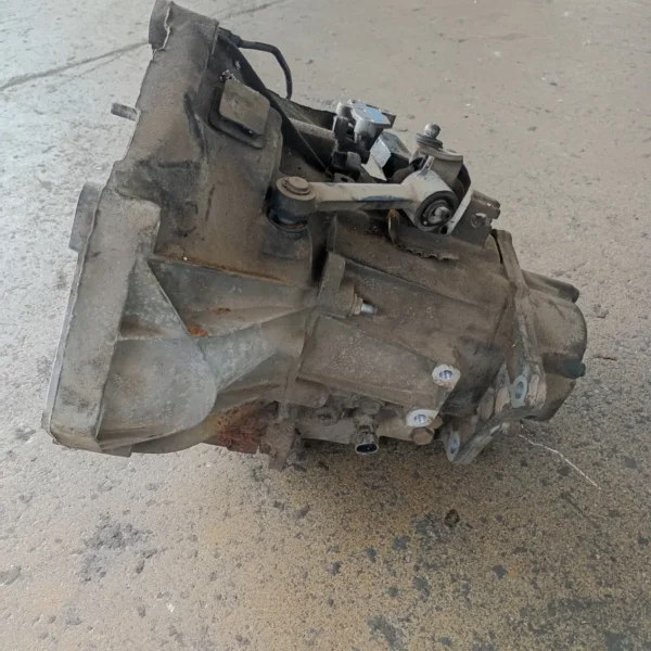 Cambio completo Fiat Palio (1997 – 2003) 1.7 51 KW diesel 46807927 176A3.000