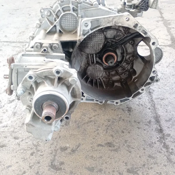 Cambio completo Volkswagen Tiguan (2007 – 2011) 2.0 103 KW diesel 0A6300044N CFF