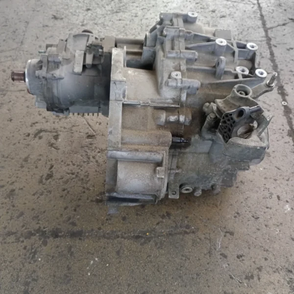 Cambio completo Volkswagen Tiguan (2007 – 2011) 2.0 103 KW diesel 0A6300044N CFF