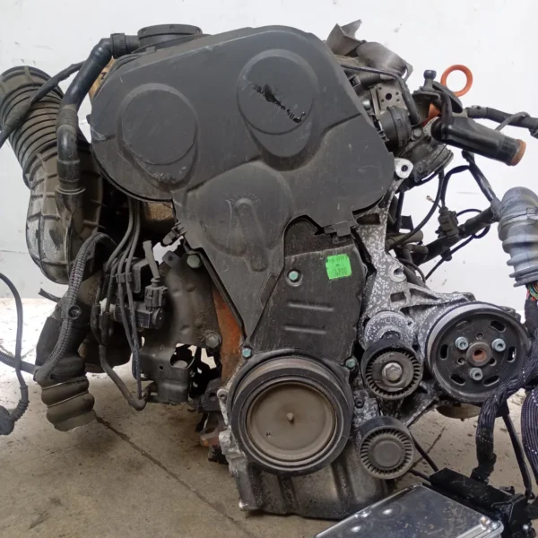 Motore completo Audi A4 (2004 – 2008) 2.0 103 KW diesel BRE